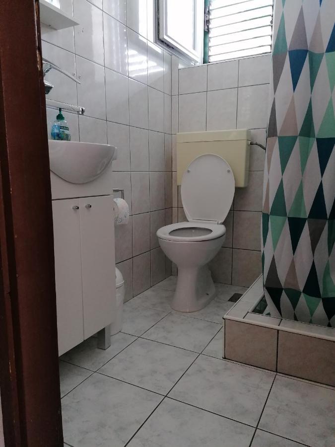 Apartmani Vesa Primošten Exterior foto